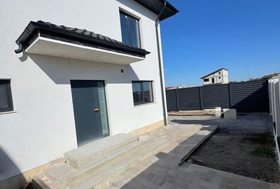 Casă cu 4 camere în Exterior Vest - 3