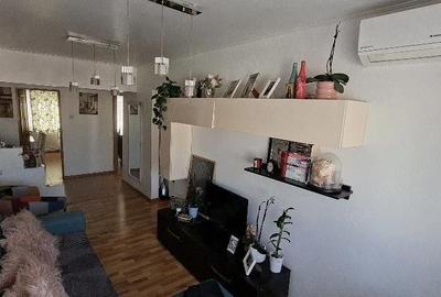 Apartament cu 3 camere decomandat în Central - 2
