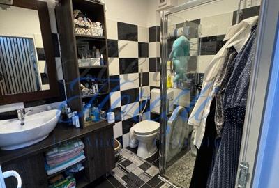 Apartament 3 camere, 50 mp, zona Terra - 6