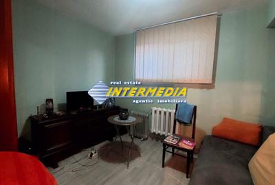 Apartament cu 2 camere decomandat, mobilat în Cetate - 3