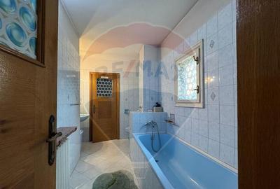 Casa / Vila cu 8 camere de vanzare in zona Industriil... - 3