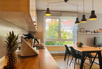 Apartament cu 3 camere, decomandat - zona Avantgarden. - 9