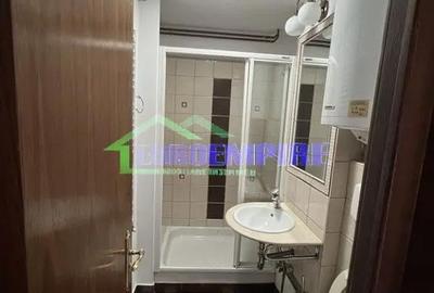 Apartament cu 4 camere decomandat în Central - 6
