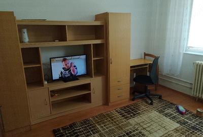 Garsonieră decomandată în Central - 1