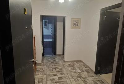 Proprietar, vand apartament 2 cam. decomandat, doua balcoane, zona de sus, izolat - 1