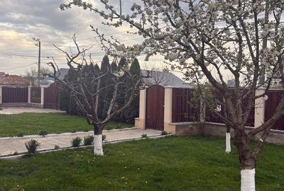 Casă cu 4 camere în Central - 4