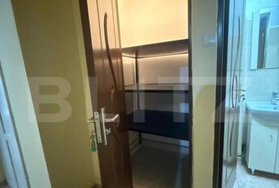 Apartament cu 3 camere decomandat în Cetate - 2