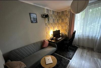 Apartament cu 2 camere decomandat în Cornișa - 7