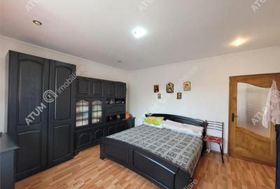 Casa individuala 3 camere pivnita 235 mp teren zona Veterani - 1