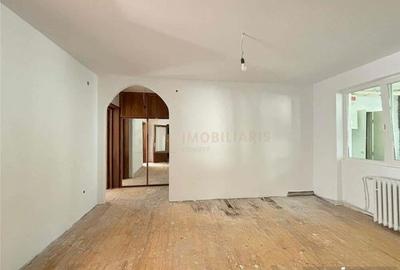 Apartament 3 camere,parter zona Vivo Mall - 1