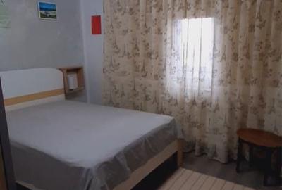 Apartament cu 2 camere decomandat în Roman - 3