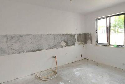 Casa de Vanzare Straulesti|5 camere| Prețul "la gata" = tot 250000 E - 12