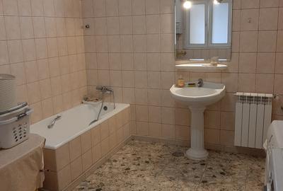 Spațiu comercial, de 210 mp, în Drumul Taberei - 10
