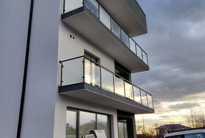 Apartament cu 3 camere decomandat în Exterior Vest - 2