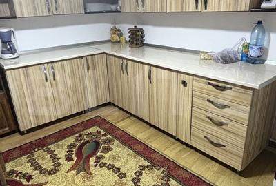 Casă cu 8 camere cu Teren 400 Mp în Central - 17