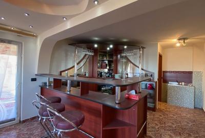 Casă individuală cu 7 camere cu Canalizare în Central - 14