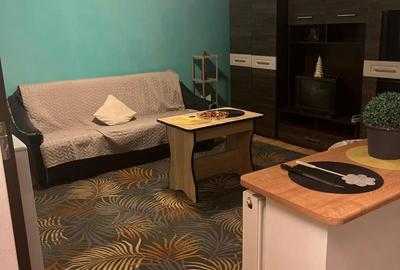 Garsonieră decomandată în Calea București - 2