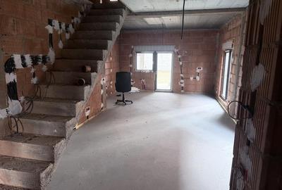 Casă cu 3 camere cu Teren 502 Mp în Șag - 3