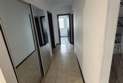 Apartament cu 3 camere decomandat în Timișoara - 1