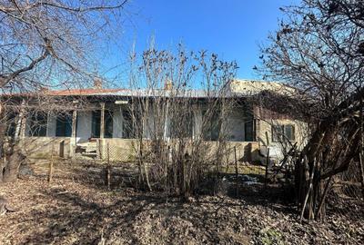 Casă cu 4 camere în Central - 5