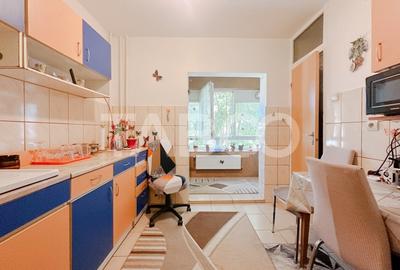 Vanzare apartament cu 2 camere decomandate in cartierul Intre Lacuri - 2