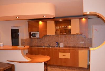 Apartament situat in zona DACIA - 5