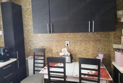 Apartament cu 3 camere decomandat în Tomis Nord