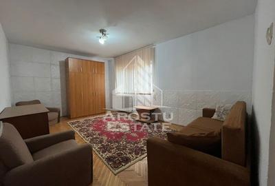 Apartament cu 2 camere decomandat, mobilat în Plăvăț II - 5