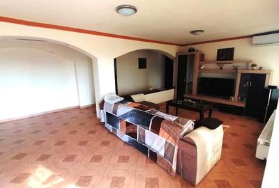 Vila individuala -  7 camere- Domnesti - Tudor Vladimirescu- 400 mp teren - 1850 - 9