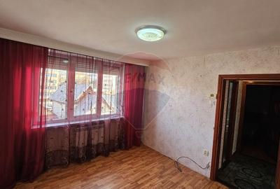 Apartament 3 camere de vanzare - Zona 1 Decembrie, Piatra Neamt - 8
