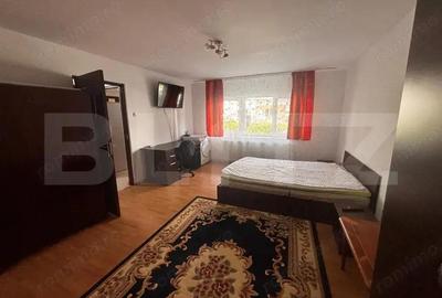 Apartament de vanzare, cu 1 camera, 39 mp, zona Stefan Cel Mare - 1