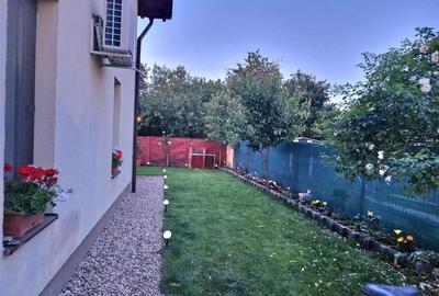 Duplex cu 4 camere cu Canalizare în Moșnița Veche