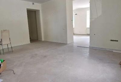 Spațiu comercial, de 55 mp, în Romană - 2