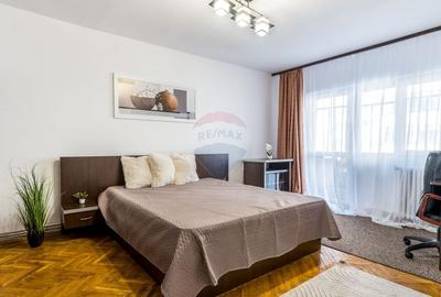 Apartament cu 3 camere decomandat, mobilat în Între Lacuri - 4