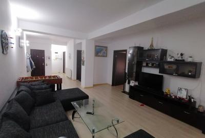 Apartament 3 camere Bd. T. Vladimirescu constructie 2009
