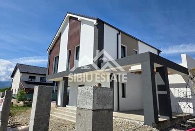 Casă individuală cu 4 camere cu Canalizare în Exterior Vest - 15