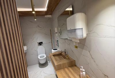 PIPERA Porsche vanzare spatiu birouri/clinica clasa A 230 mp - 6