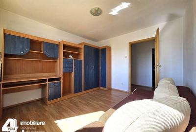 Apartament cu 3 camere decomandat în Bujac - 4