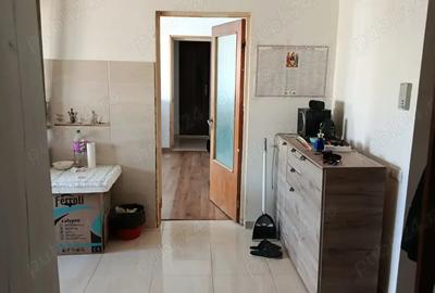 Apartament cu 3 camere semidecomandat în Militari - 9
