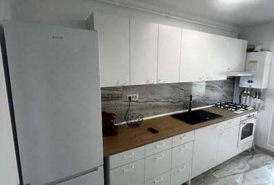 Inchiriez Garsoniera - 2