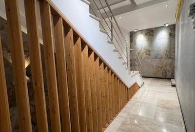 Apartament 3 camere, Bloc Nou, Central - 13