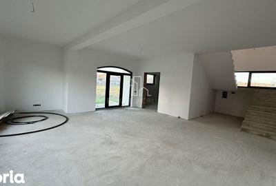 Casă cu 4 camere cu Canalizare în Sângeorgiu de Mureș - 2