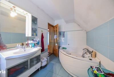 Casă cu Teren 4015 Mp în Tureni - 2