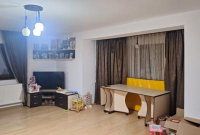 Vând casa 4 camere în zona Eroilor Ploiesti - 8