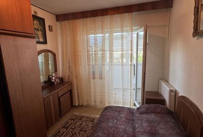Apartament cu 4 camere decomandat în Central - 3