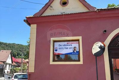 Casa cu 2 camere de vanzare in zona centrala Casa cu 2 camere de vanzare in zona centrala - 2