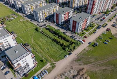 Teren de 1000 mp, în Avantgarden - 15