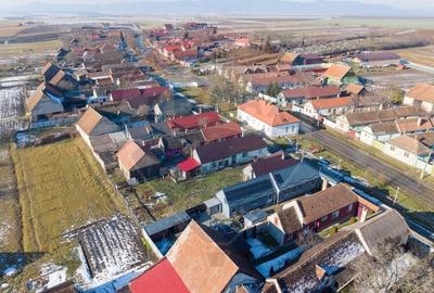 Casă cu 4 camere cu Teren 390 Mp în Satu Nou - 18