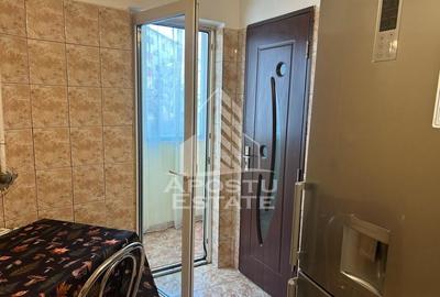 Apartament 3 camere, centrala proprie, zona Dambovita. - 9