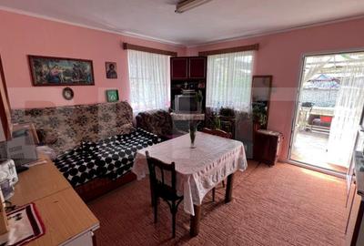 Casă cu 4 camere cu Teren 345 Mp în Central - 10